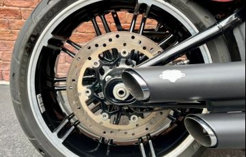 Harley-Davidson Softail Breakout 114 - Foto #6