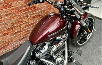 Harley-Davidson Softail Breakout 114 - Foto #7