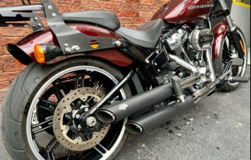 Harley-Davidson Softail Breakout 114 - Foto #10