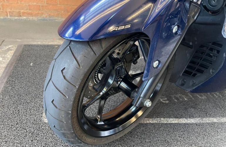 Yamaha Nmax Connected 160 Abs - Foto #8