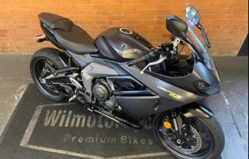 Triumph Daytona 660 - Foto #5
