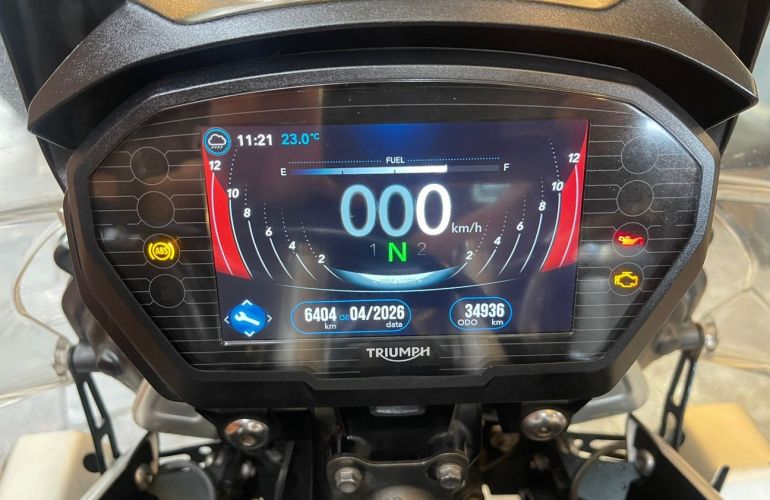 Triumph Tiger 800 XCA - Foto #2