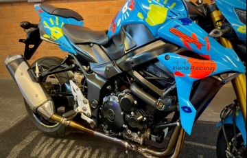 Suzuki Gsr 750 - Foto #3