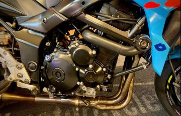 Suzuki Gsr 750 - Foto #4