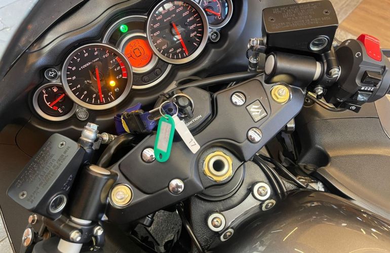 Suzuki Gsx 1300 Ra Hayabusa - Foto #8