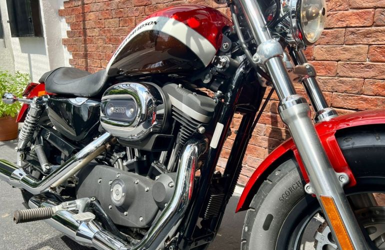 Harley-Davidson Sportster 1200 Custom Ca Limited - Foto #6
