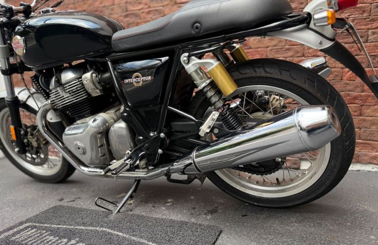 Royal Enfield Interceptor - Foto #8