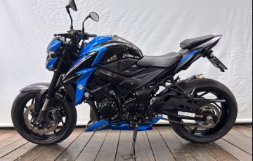 Suzuki Gsx S 750a - Foto #6