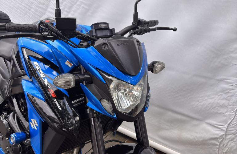 Suzuki Gsx S 750a - Foto #8
