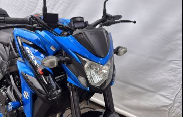 Suzuki Gsx S 750a - Foto #8