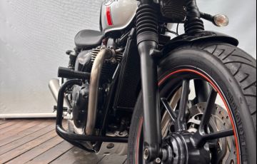 Triumph Street Twin - Foto #2