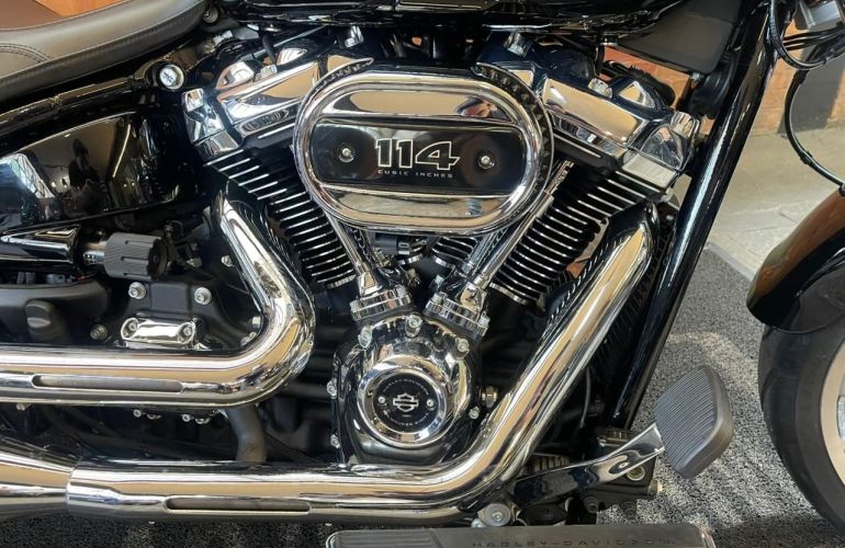 Harley-Davidson Softail Fat Boy 114 - Foto #4