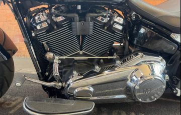Harley-Davidson Softail Fat Boy 114 - Foto #5