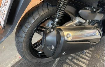 Honda SH 300i - Foto #3