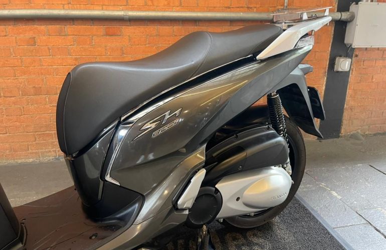 Honda SH 300i - Foto #7