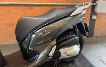 Honda SH 300i - Foto #7