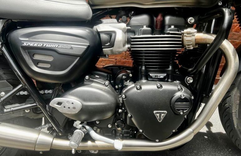 Triumph Speed Twin - Foto #5