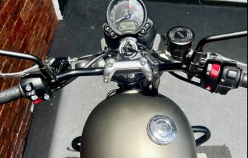 Triumph Speed Twin - Foto #10