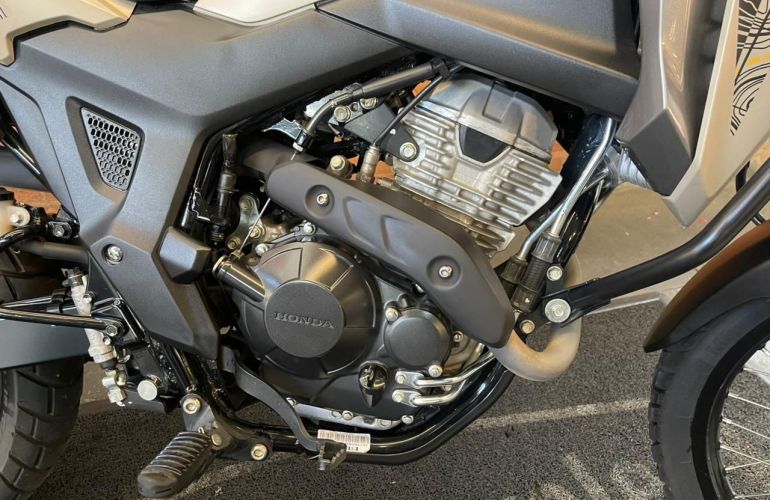 Honda Xre 300 Sahara Adventure - Foto #2