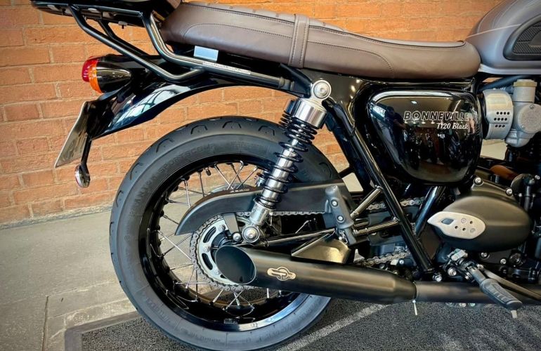 Triumph Bonneville T120 Black 1200 - Foto #5