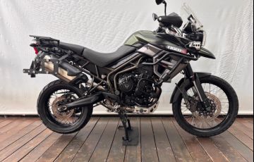 Triumph Tiger 800 XCA
