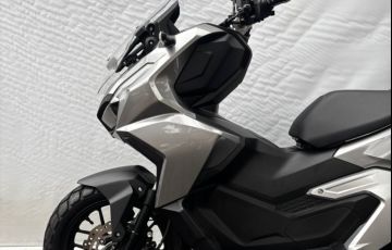 Honda Adv 160 - Foto #9