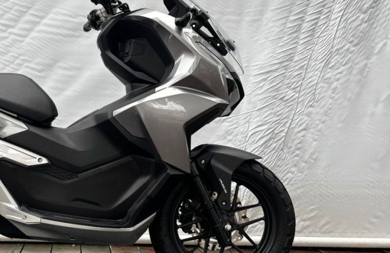Honda Adv 160 - Foto #10