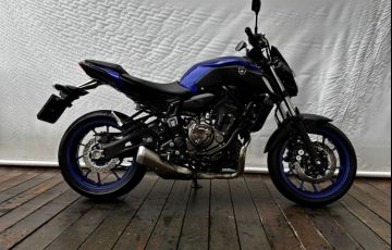 Yamaha MT 07 (ABS) - Foto #1