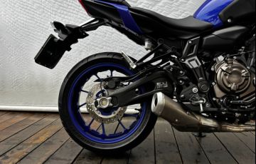 Yamaha MT 07 (ABS) - Foto #4