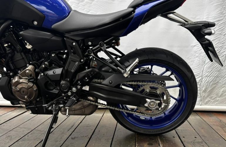 Yamaha MT 07 (ABS) - Foto #5