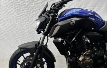 Yamaha MT 07 (ABS) - Foto #9