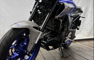 Yamaha MT 03 (ABS) - Foto #8