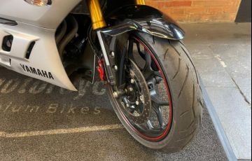 Yamaha YZF R3 (ABS) - Foto #4