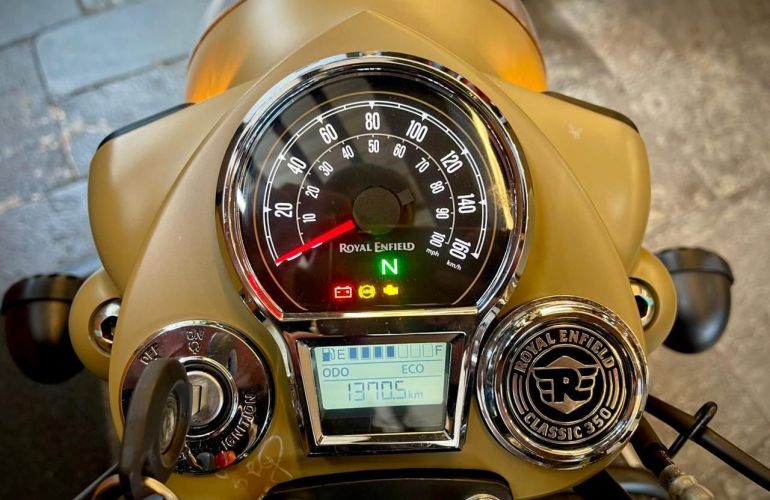 Royal Enfield Classic 350 - Foto #2