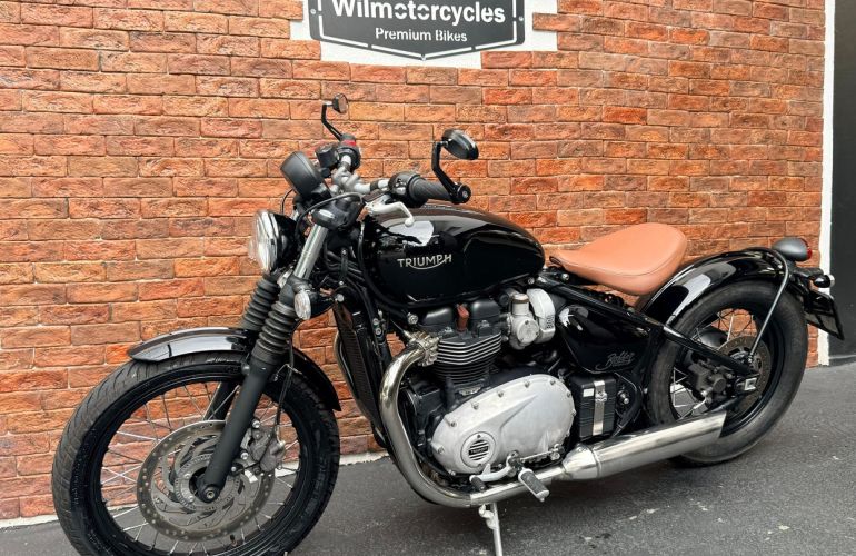 Triumph Bonneville Bobber 1200 - Foto #7
