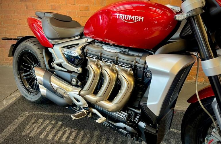 Triumph Rocket Iii R - Foto #2