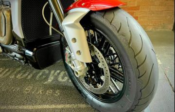 Triumph Rocket Iii R - Foto #3