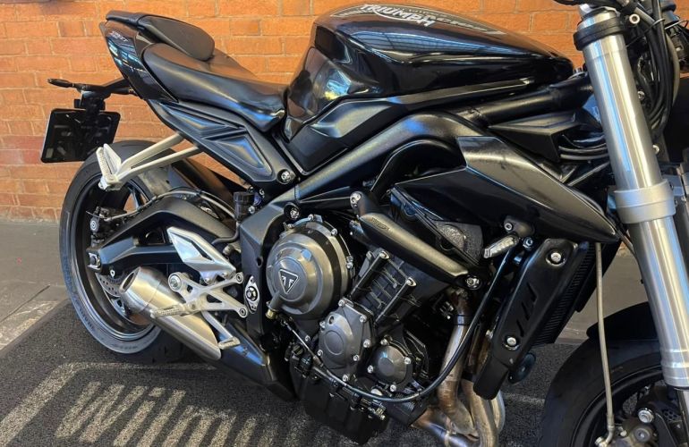 Triumph Street Triple 765 S - Foto #3