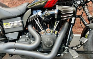 Harley-Davidson Dyna Fat Bob - Foto #4
