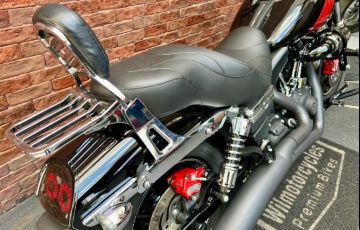 Harley-Davidson Dyna Fat Bob - Foto #8