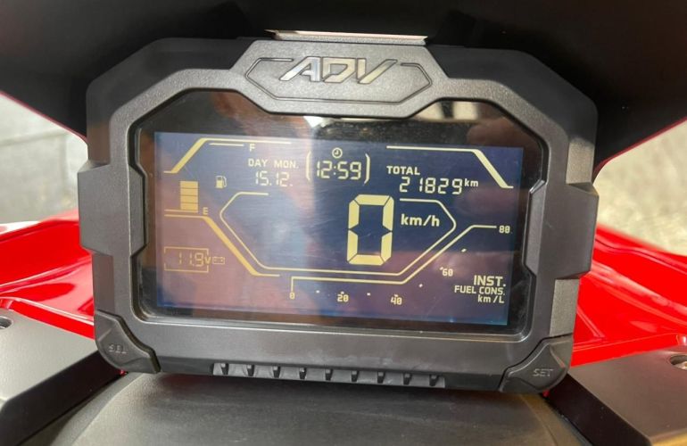 Honda ADV 150 - Foto #2