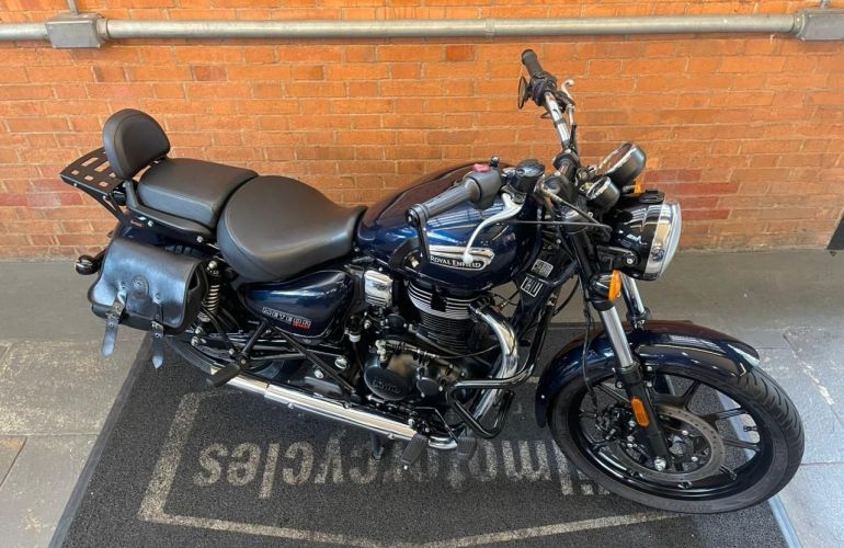 Royal Enfield Meteor 350 - Foto #5