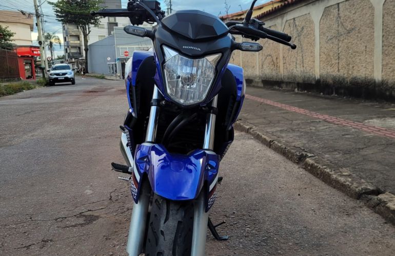Honda Twister (CBS) - Foto #2