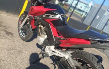 Honda Twister (ABS) - Foto #4