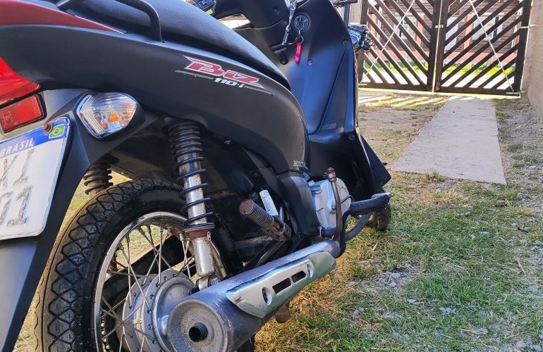 Honda BIZ 110i - Foto #3